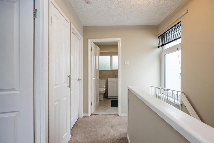 25 Clare Heights