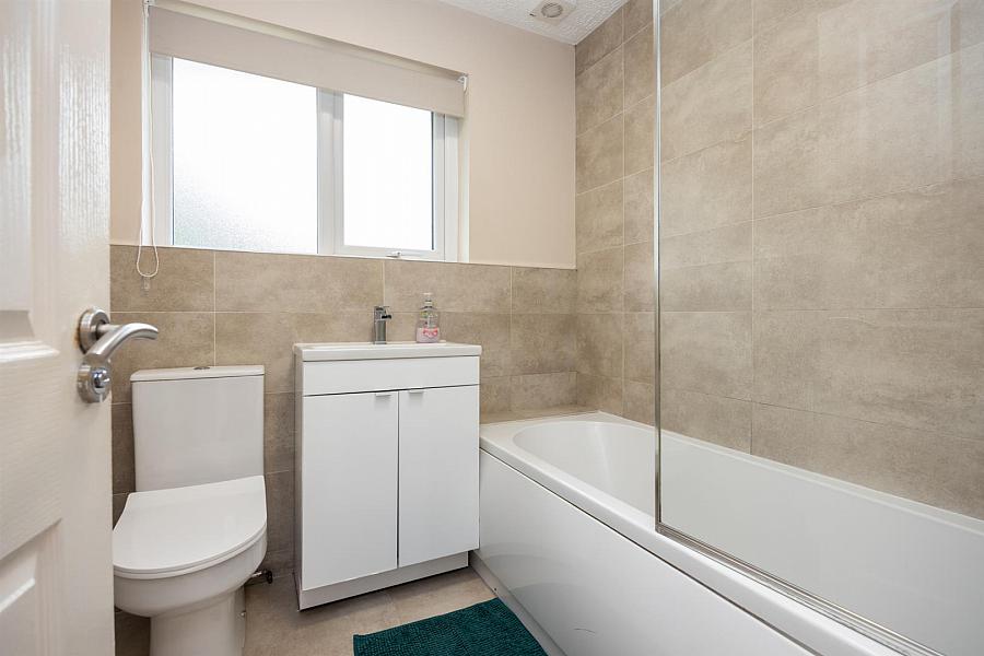25 Clare Heights