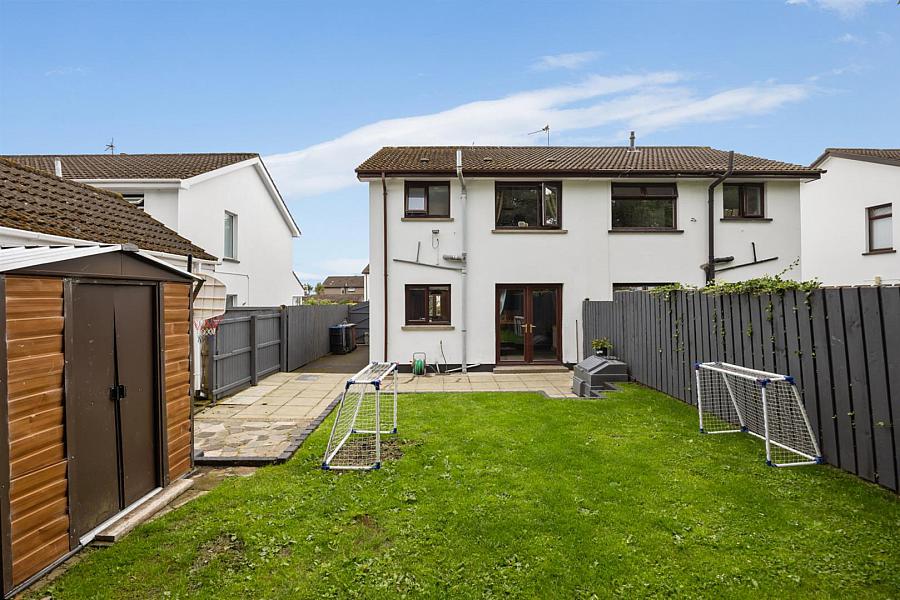 25 Clare Heights
