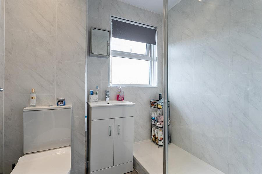 44c Tynan Drive
