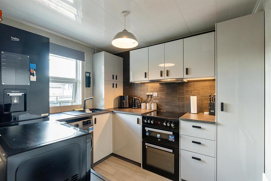 44c Tynan Drive