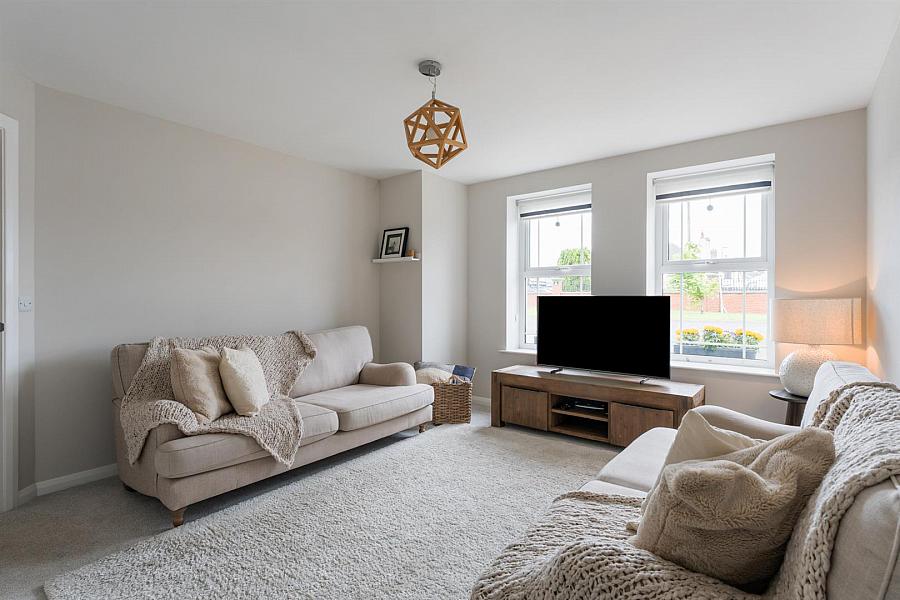 7 Sandymount Green