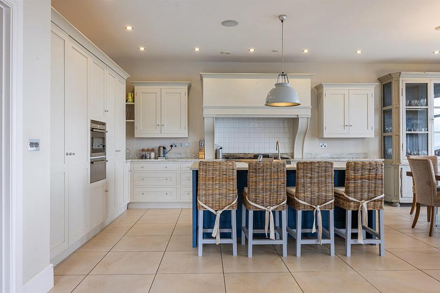 Waterside, 13 Shore Road