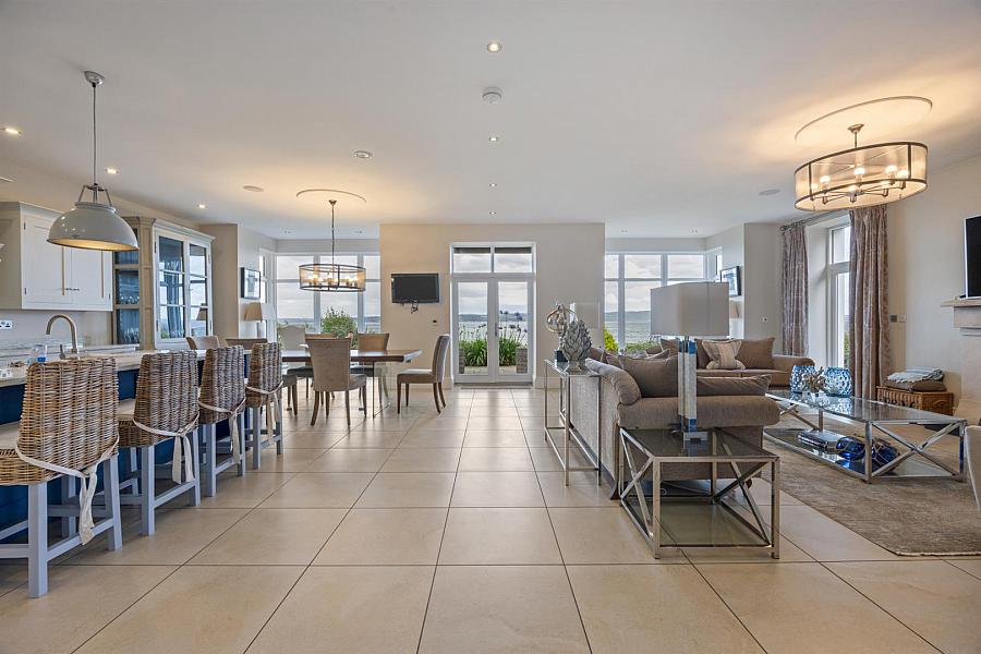 Waterside, 13 Shore Road
