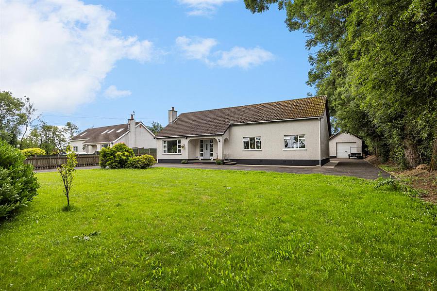 13 Ballymather Road, crumlin, BT29 4UL