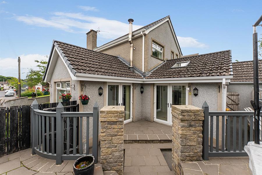 1 George Court