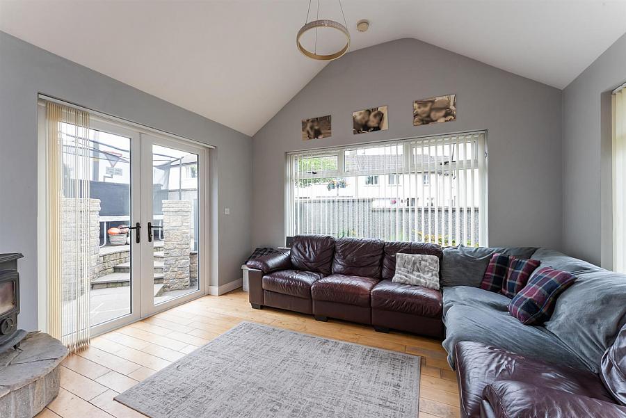 1 George Court