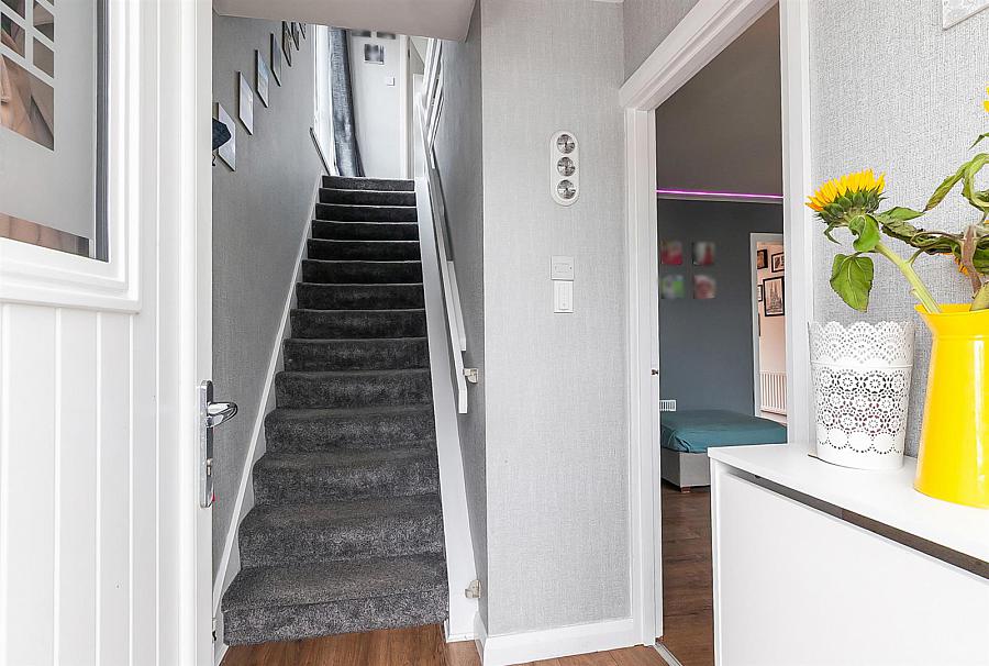 2 Fairhill Drive