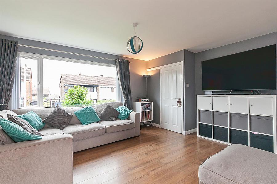2 Fairhill Drive