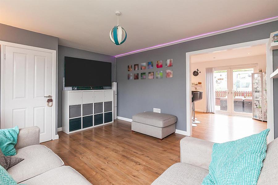 2 Fairhill Drive