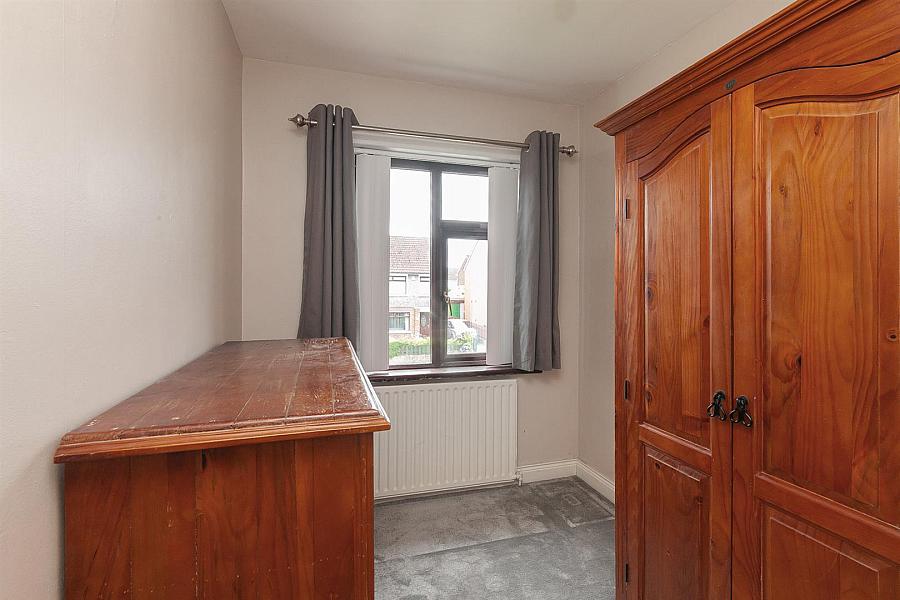 90 Elmfield Road