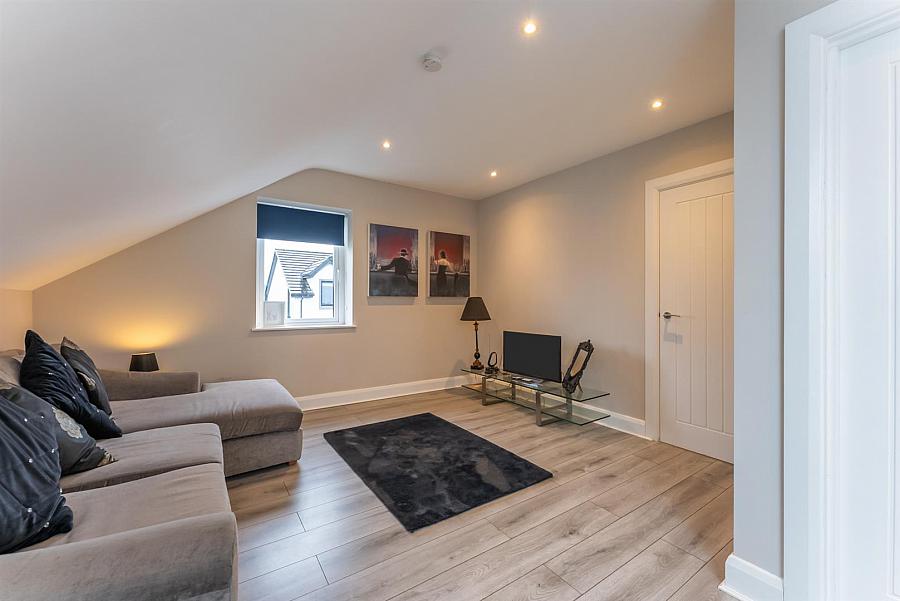 24d Crumlin Road