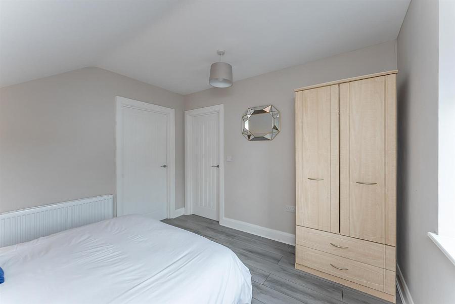 24d Crumlin Road