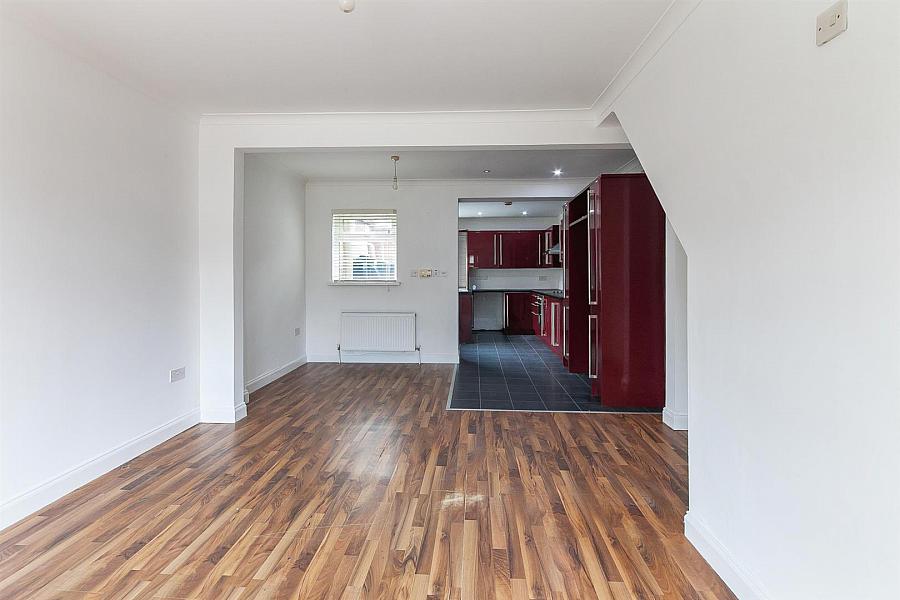 120 Brompton Park