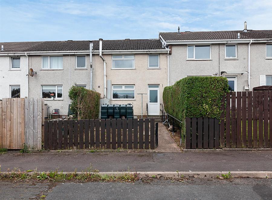 3 Ballyfore Parade
