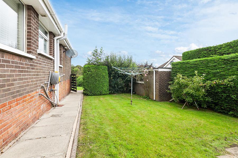 1 Waverley Grove