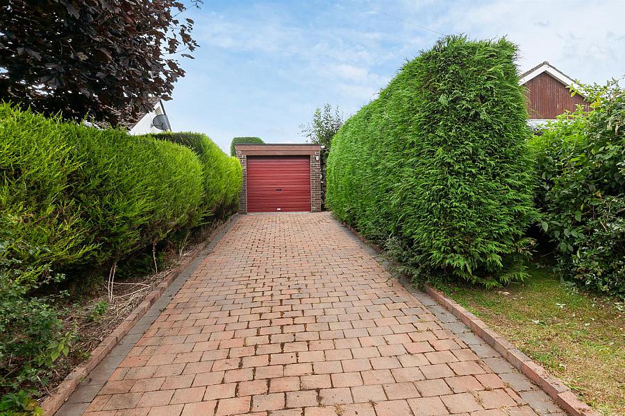 1 Waverley Grove