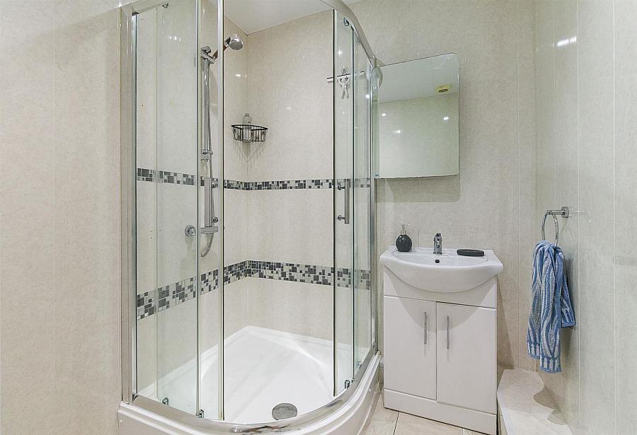 1b Braeview Apartments