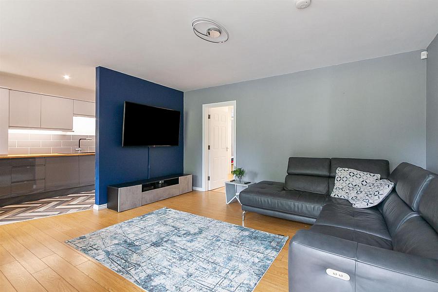 1b Braeview Apartments