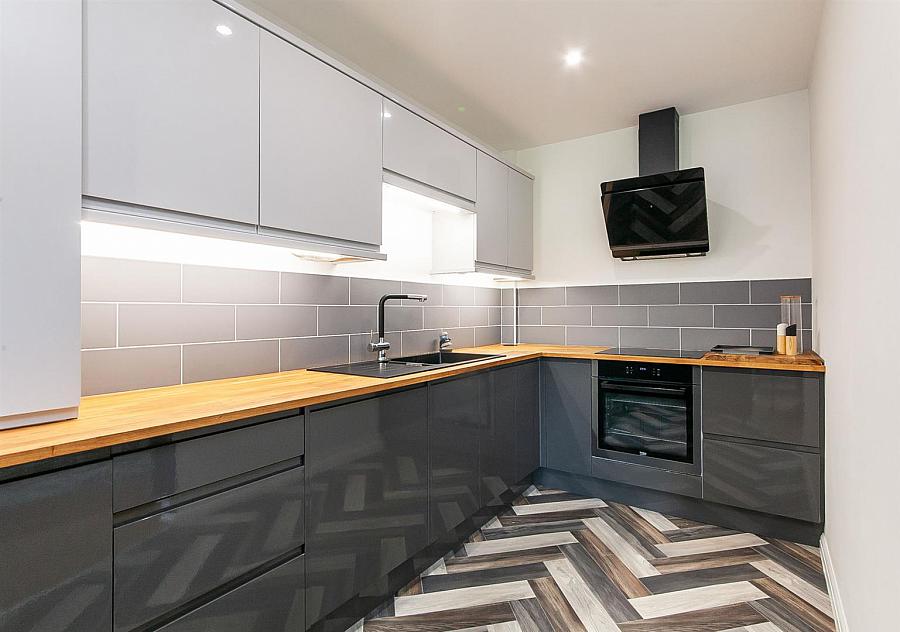 1b Braeview Apartments