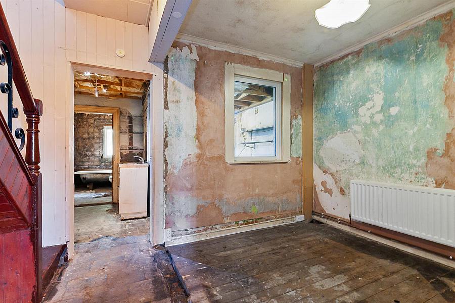 12 Fairymount Terrace
