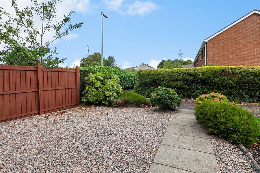 63 Glenvarna Drive