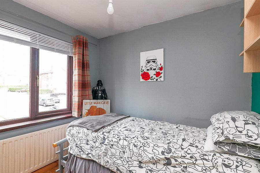 48 Rossmore Green