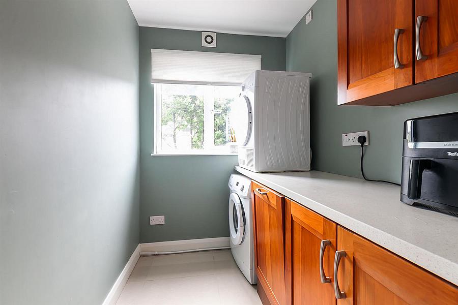 22 Graymount Crescent