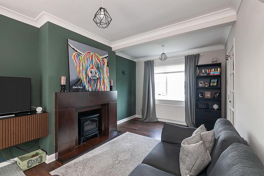 22 Graymount Crescent