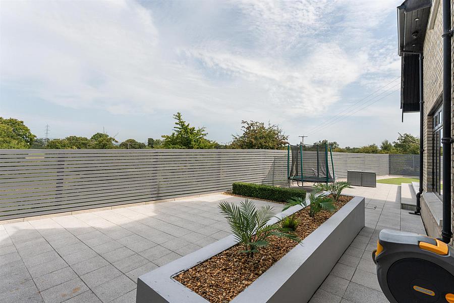 1a Clarke Lodge Mews
