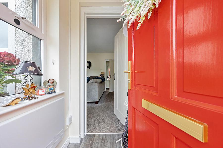 18 Village Hill Mews