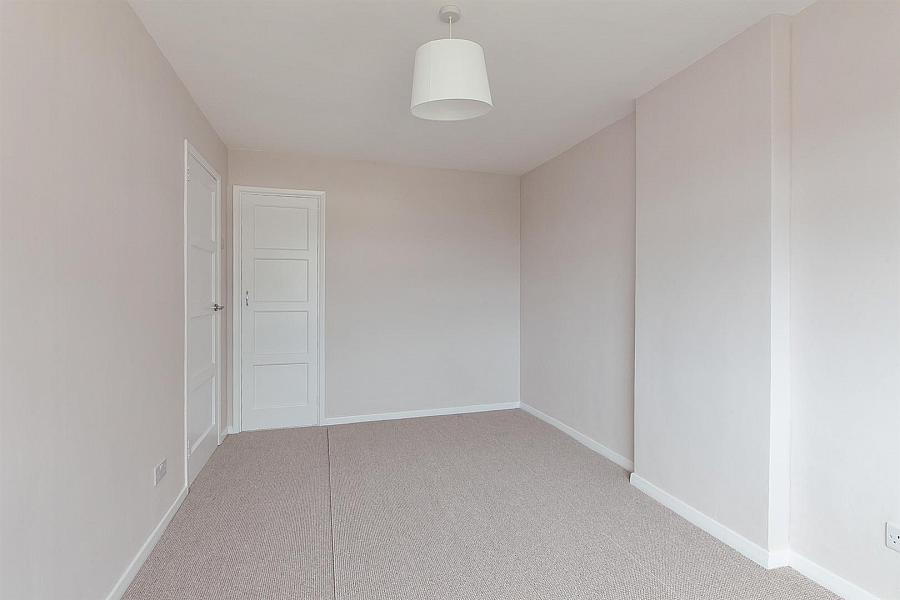 26 Rathcoole Drive