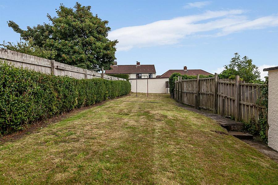 26 Rathcoole Drive