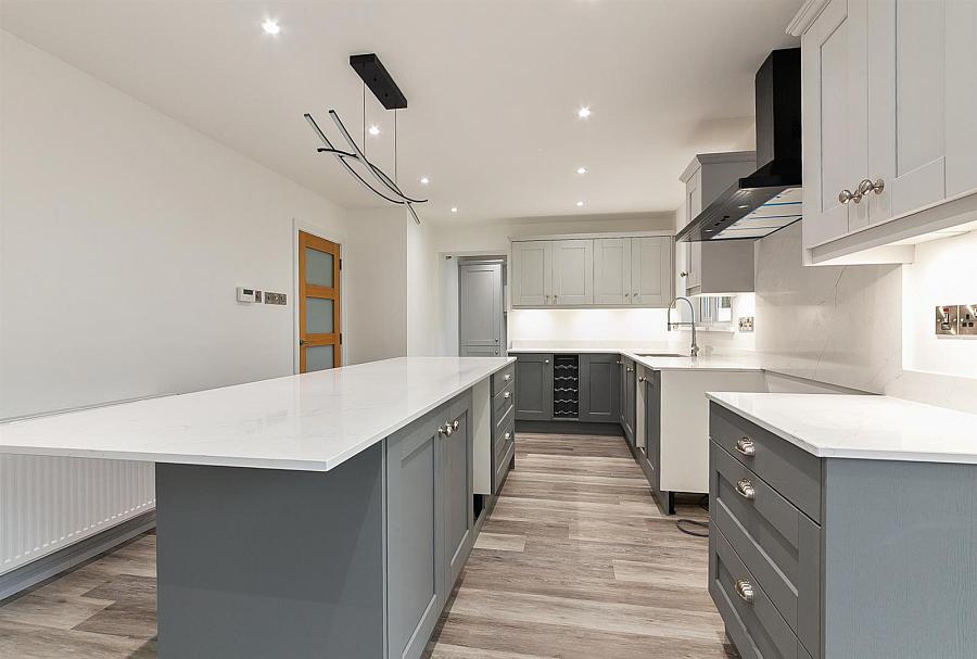 22 Brackenridge