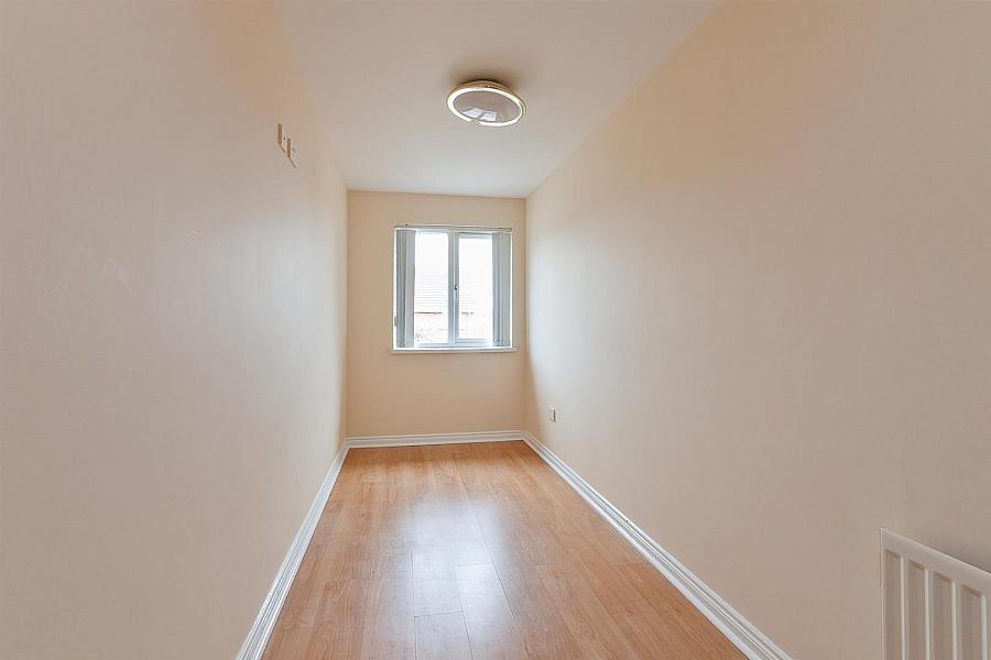 22 Brackenridge