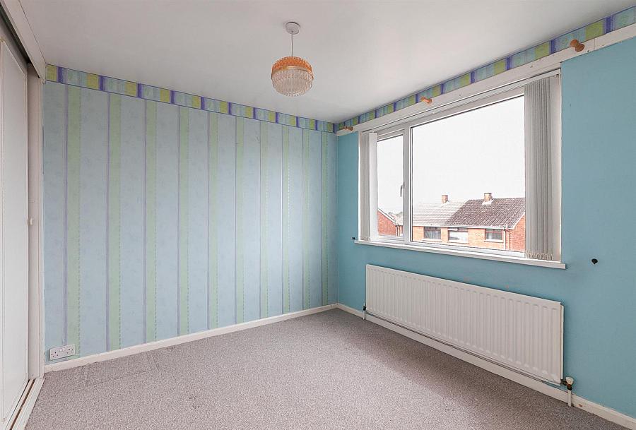 18 Ferndale Gardens