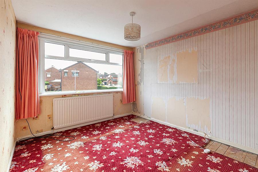18 Ferndale Gardens