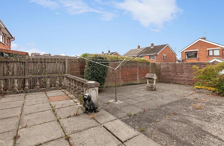 18 Ferndale Gardens