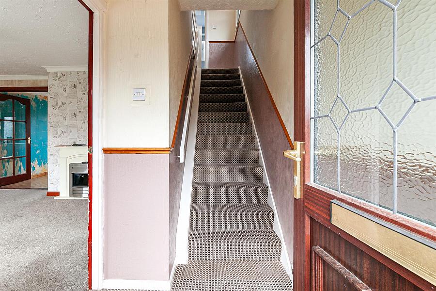 18 Ferndale Gardens