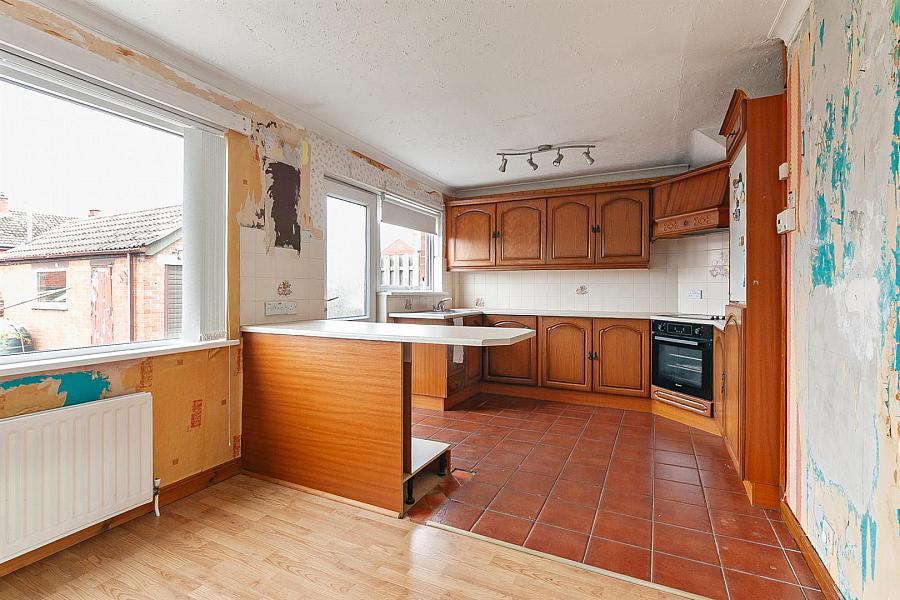 18 Ferndale Gardens