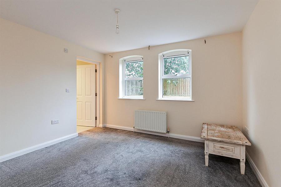 1 Lismore Place