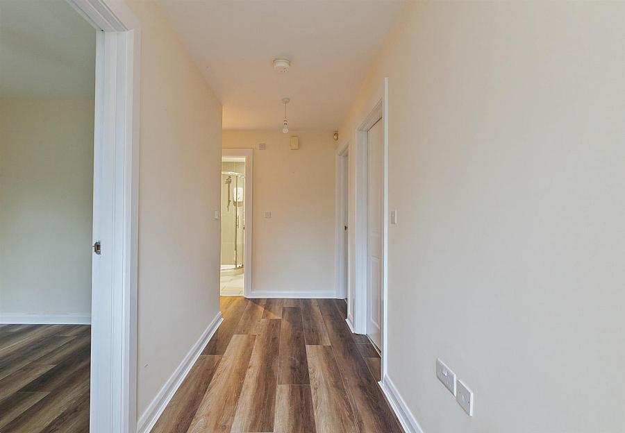1 Lismore Place