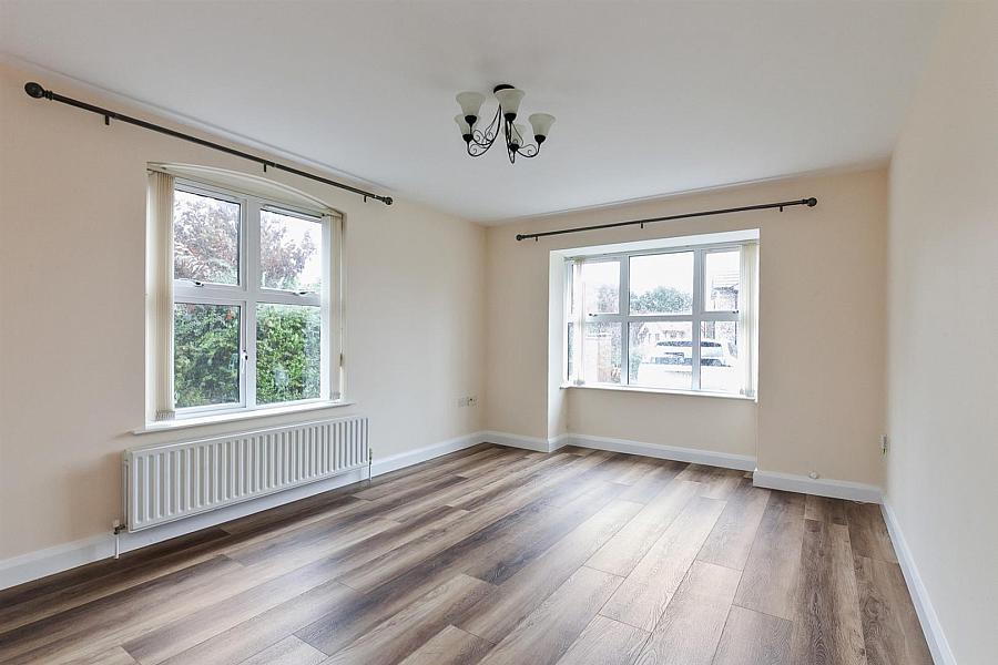 1 Lismore Place