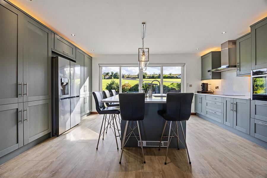 39A Carnlea Road North