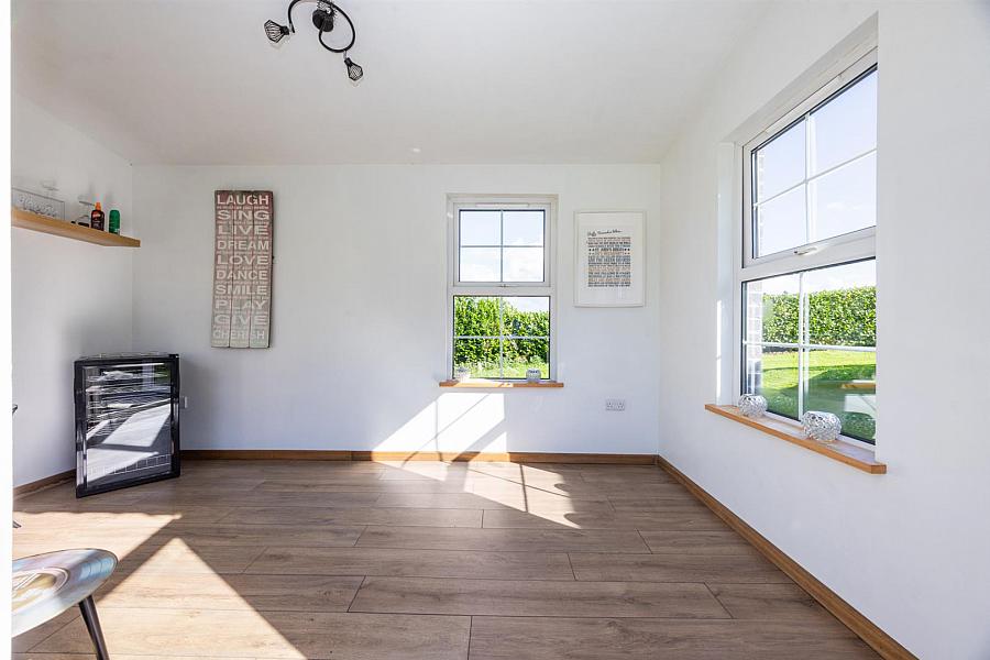 39A Carnlea Road North