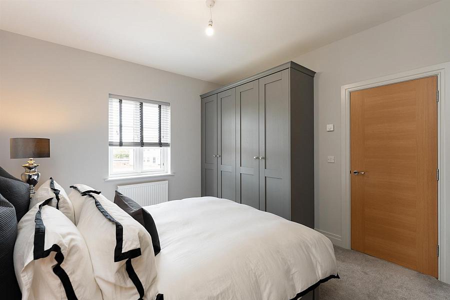 12 Cloughan View Crescent