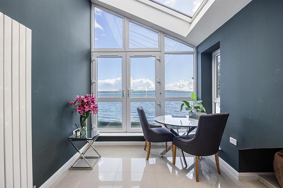 Apartment 7, Wavecrest Shore Road