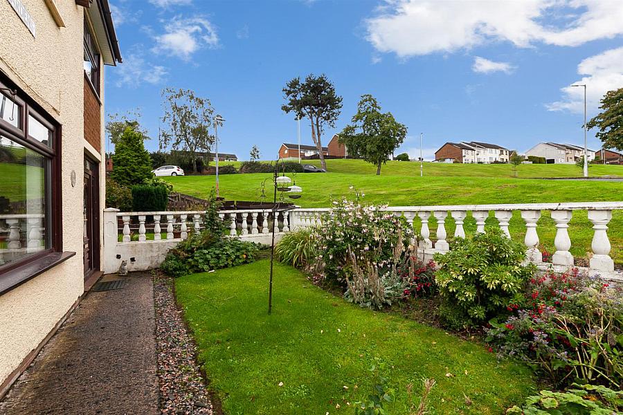 1 Ballyduff Gardens