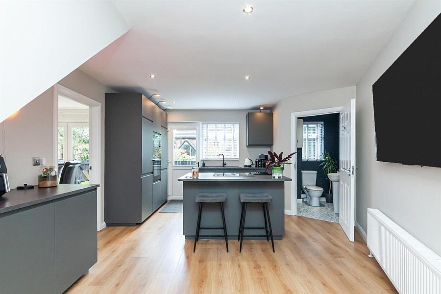 14 Ballyhamage