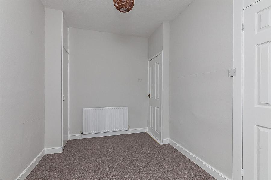 26 Lower Waterloo Road